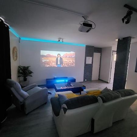 Cinema A Domicile Apartment Morlaix Exterior photo